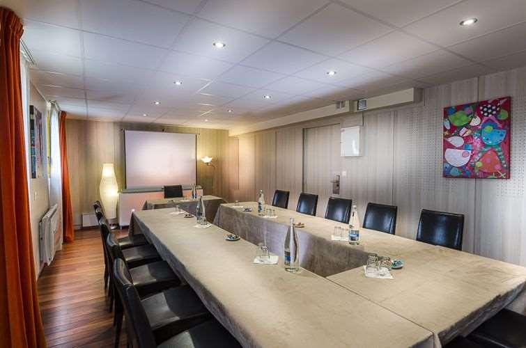 Hotel Brit Quimper Nord 3*